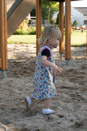 Biowolk Dress No Sleeve Funny Flowers
