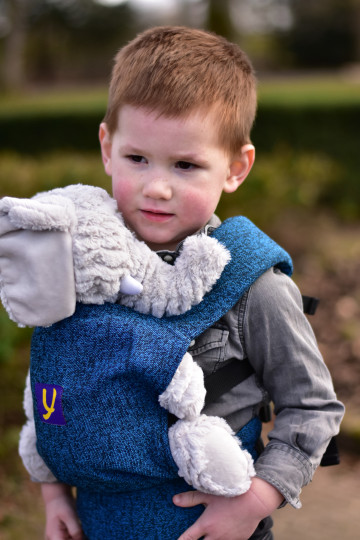 Yaro Doll Carrier Jeans Blue Black - Ergonomische Draagzak | Slingomama
