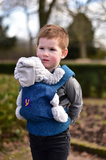 Yaro Doll Carrier Jeans Blue Black - Ergonomische Draagzak | Slingomama