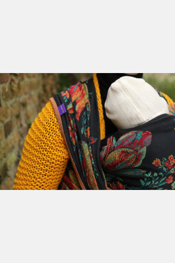 Baby wrap Yaro Floral Trio Black Red Green Yellow Tencel - Woven Baby Wrap
