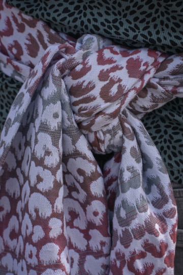 Yaro Pussycat Ultra Carnelian Rainbow Tencel Linen - Woven Baby Wrap