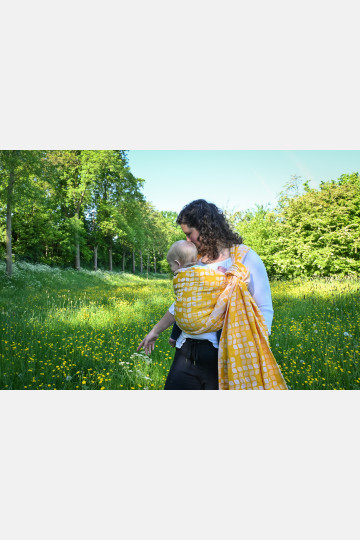 Yaro Petals Duo Yellow White Seacell Ring Sling | Slingomama