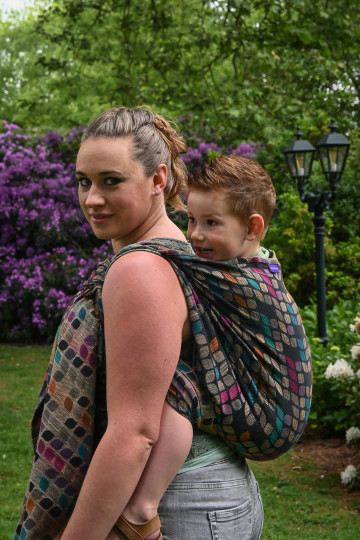 Yaro Petals Duo Black Camel Rainbow Wool Silk Seacell Ring Sling | Slingomama