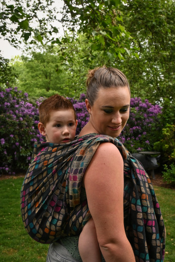 Yaro Petals Duo Black Camel Rainbow Wool Silk Seacell Ring Sling | Slingomama
