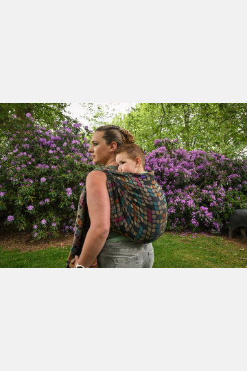 Yaro Petals Duo Black Camel Rainbow Wool Silk Seacell Ring Sling | Slingomama