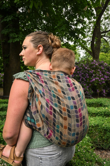 Yaro Petals Duo Black Camel Rainbow Wool Silk Seacell Ring Sling | Slingomama