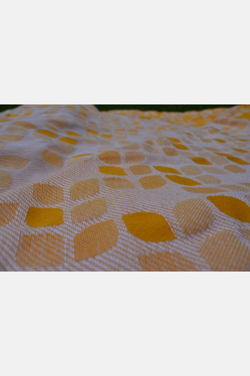 Yaro Petals Duo Yellow White Seacell Ring Sling | Slingomama