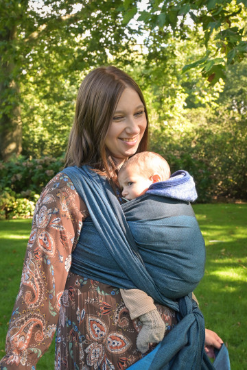 Yaro Newborn Blue Black Ring Sling