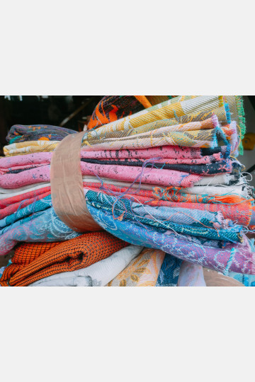 Yaro Scraps Test Pieces Assorti 3 kg