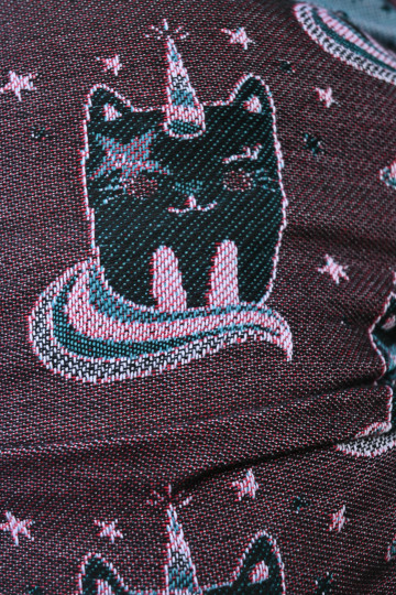 Yaro Kittycorn Trinity Black Red Blue White Wool