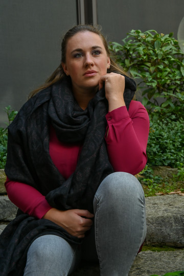 Yaro La Vita Duo Black Alpaca Red Glam