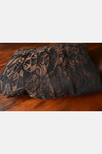 Yaro Four Winds Black Brown Linen