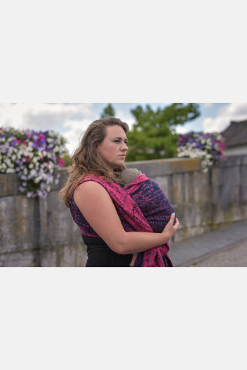 Yaro Runes Trinity Fuchsia Navy Paper Kapok Ring Sling
