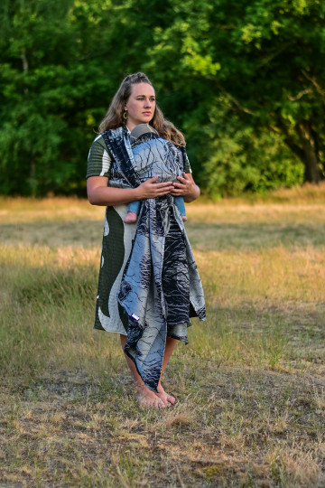 Yaro Wolf Duo Black White Tencel Seacell