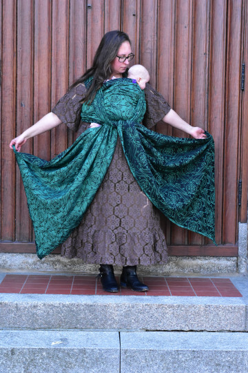 Yaro Elvish Duo Black Blue-Green Wool Tencel