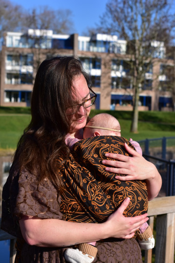 Yaro Elvish Duo Black Orange Wool Tencel Ring Sling | Slingomama