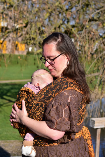 Yaro Elvish Duo Black Orange Wool Tencel Ring Sling | Slingomama
