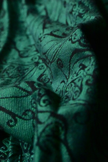 Yaro Elvish Duo Black Blue-Green Wool Tencel