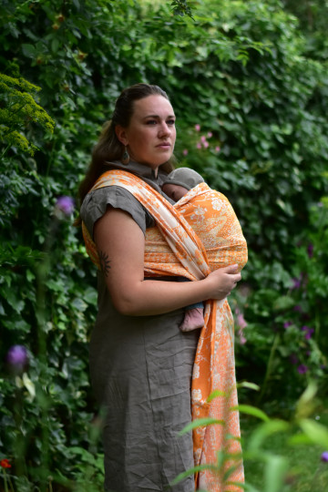 Yaro Flowersnake Duo Honey Orange Tencel - Geweven Draagdoek