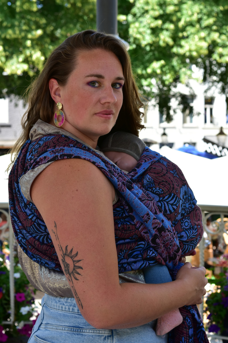 Yaro Ava Duo Black Blue Random Red - Geweven Draagdoek