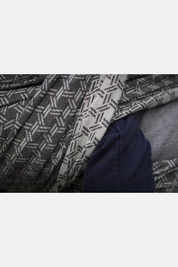 Yaro Basket Black Ring Sling